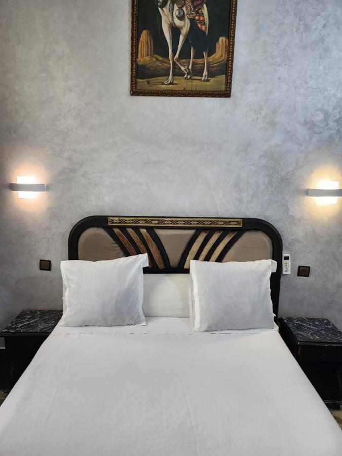 Amor Hotel Φεζ Δωμάτιο φωτογραφία